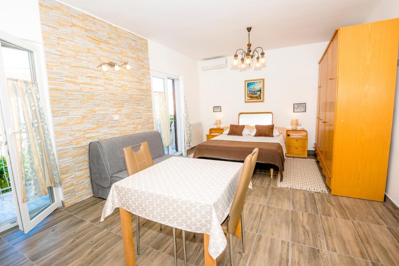 Guest House Ab Adria Home Rovinj Zewnętrze zdjęcie